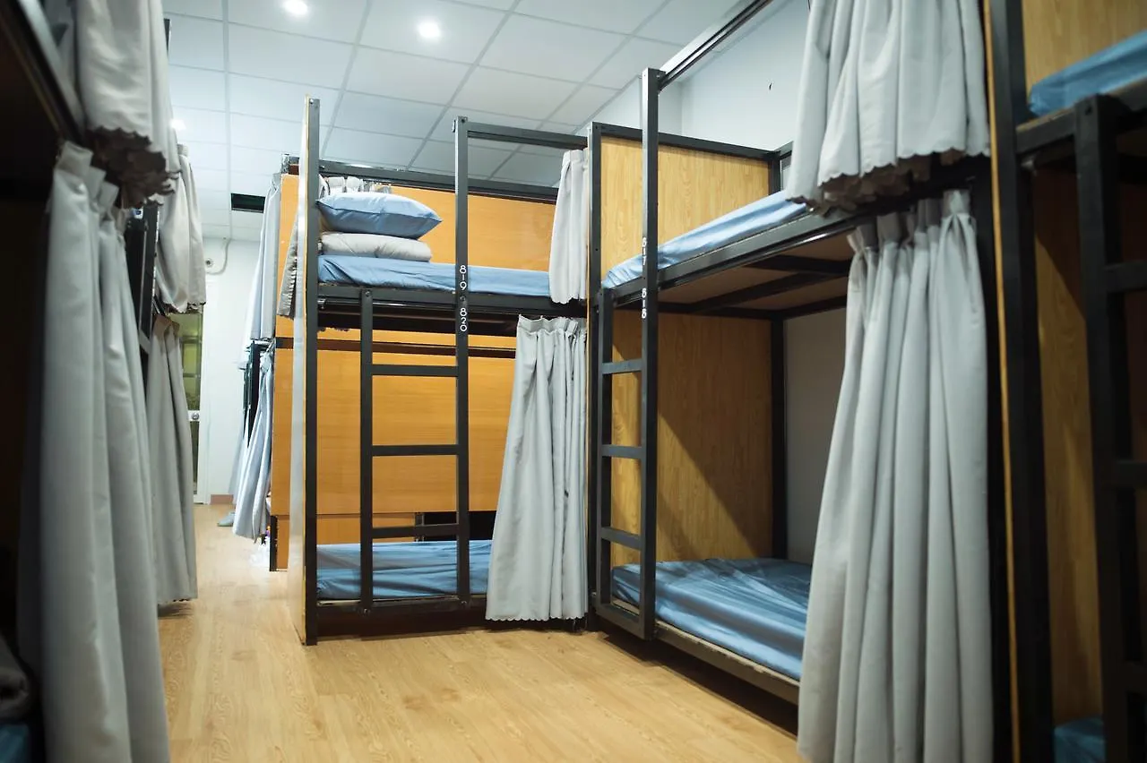 199X.Nest Hotel Ho Chi Minh City 2*,  Vietnam